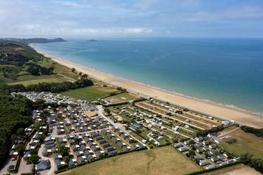 CAMPING SAINT PABU PLAGE ****, en el borde del mar en Bretagne