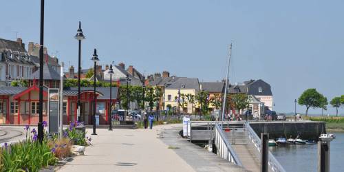 CAMPING DE LA CROIX L'ABBE , en el borde del mar en Hauts-de-France